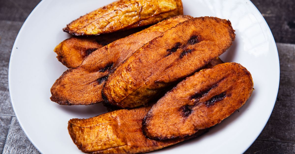 Plátanos fritos dorados (foto de muestra)
